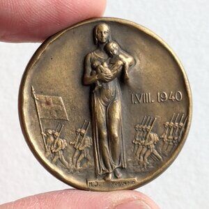 1940 ww2 Huguenin Le Locle Switzerland Military medal Military badge